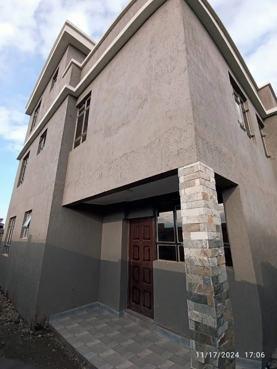 SmartFocus_5_Bedroom_Mansion_Matangi-WA0098