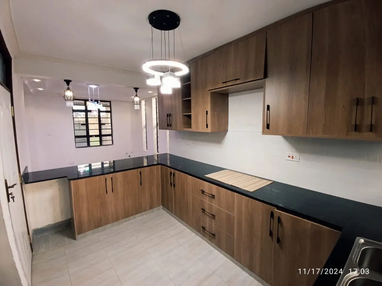 SmartFocus_5_Bedroom_Mansion_Matangi-WA0102