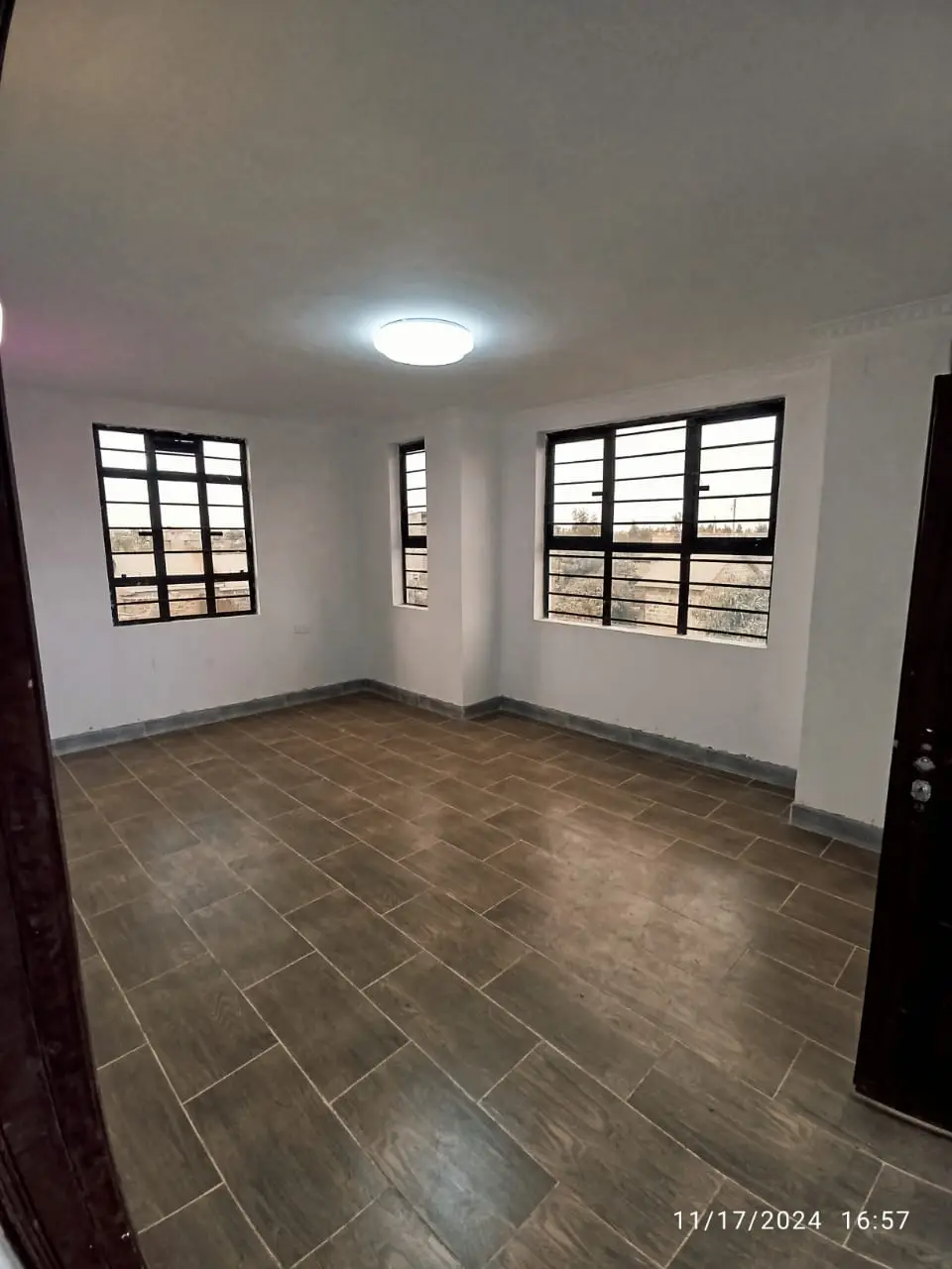 SmartFocus_5_Bedroom_Mansion_Matangi-WA0112