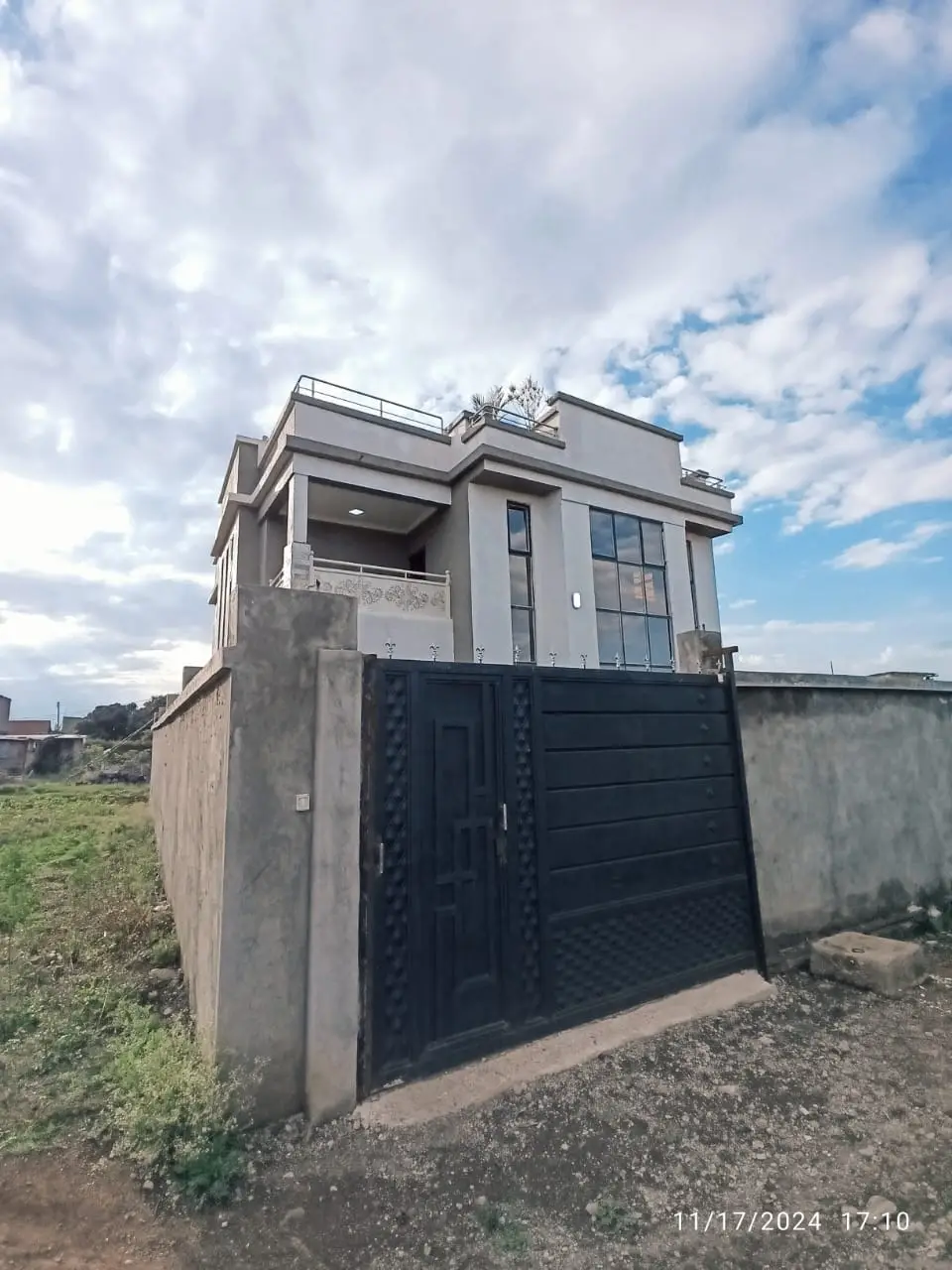 SmartFocus_5_Bedroom_Mansion_Matangi-WA0171